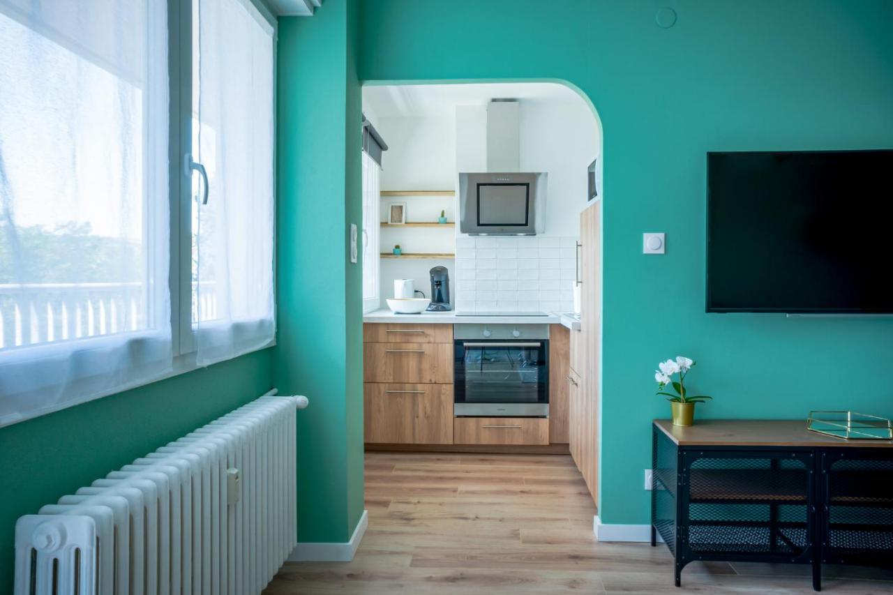 Apartment Le Colibri - Stationnement Gratuit - Balcon - Jusqu'a 4 Personnes *